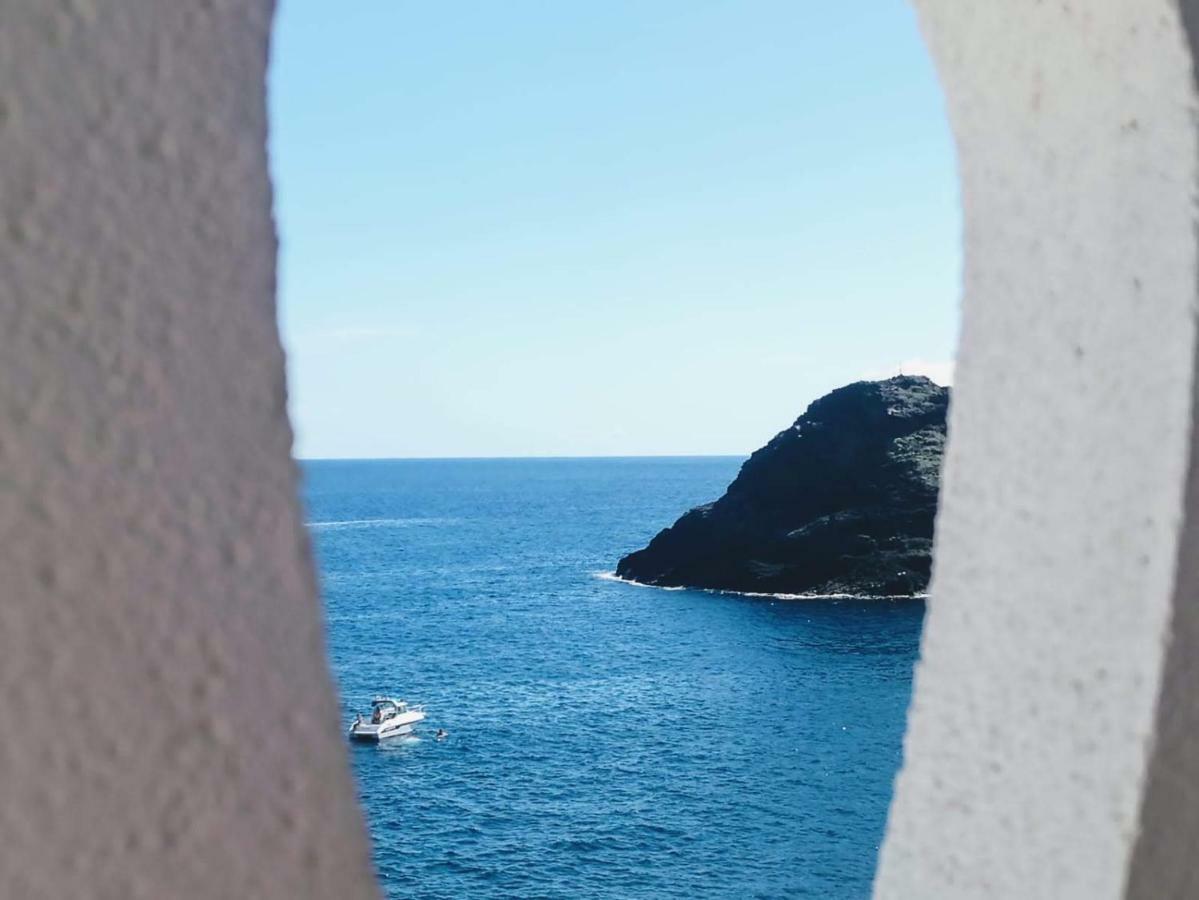 Caleta Los Roques Fasnia Екстериор снимка